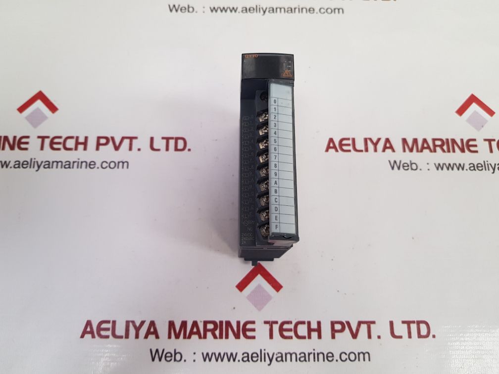 Mitsubishi qy10 melsec-q output unit used One
