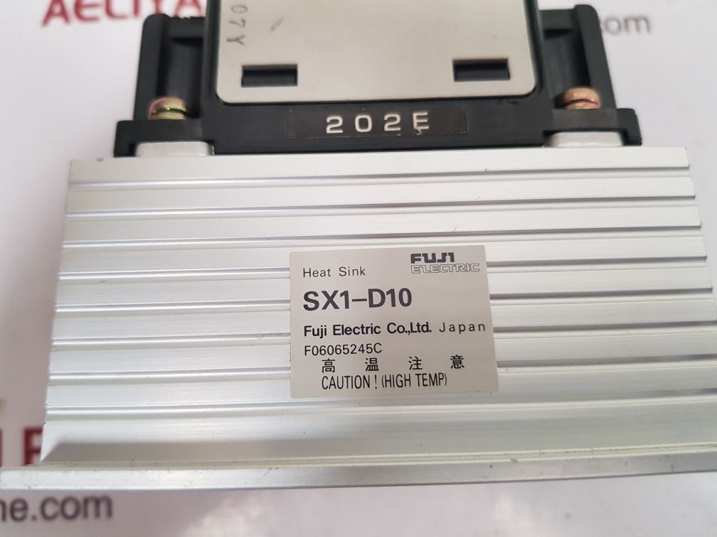 Fuji electric ss202e-3z-d3 solid state contactor relay used