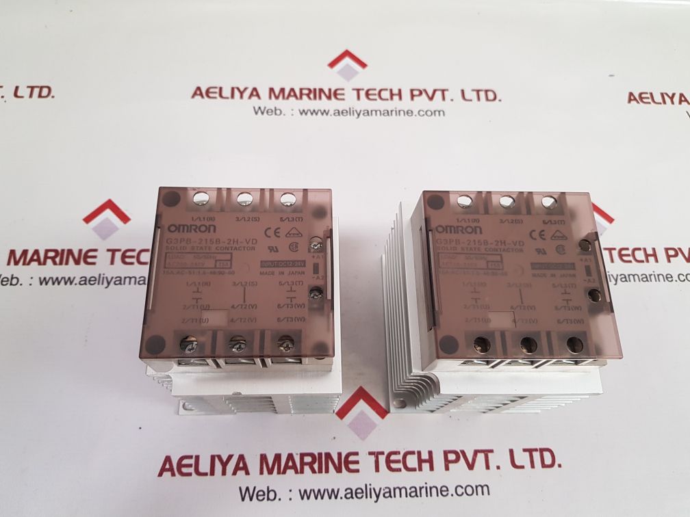 Omron g3pb-215b-2h-vd solid state contactor