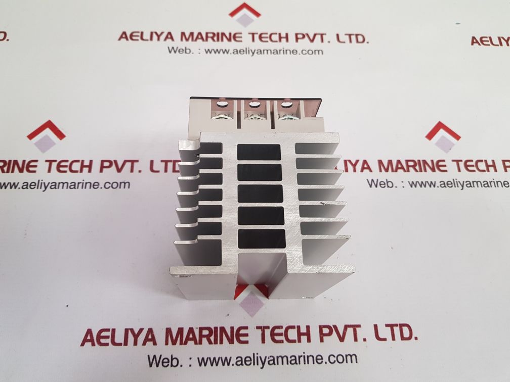 Omron g3pb-215b-2h-vd solid state contactor