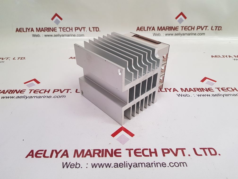 Omron g3pb-215b-2h-vd solid state contactor