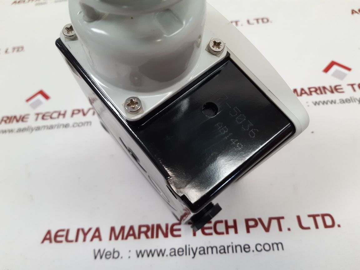 Danfoss 017A1623-03 Thermostat
