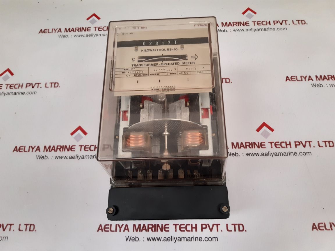 Aktieselskabet 3273428 Transformer-operated Meter
