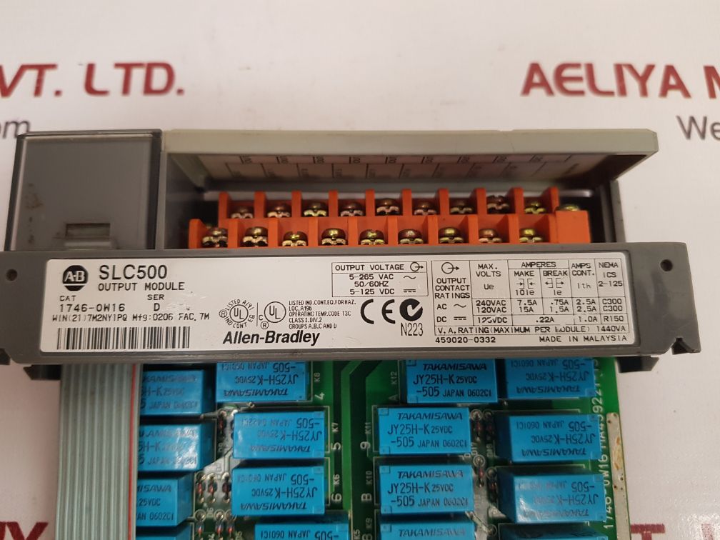 Allen-bradley 1746-ow16 Ser.D Slc500 Output Module