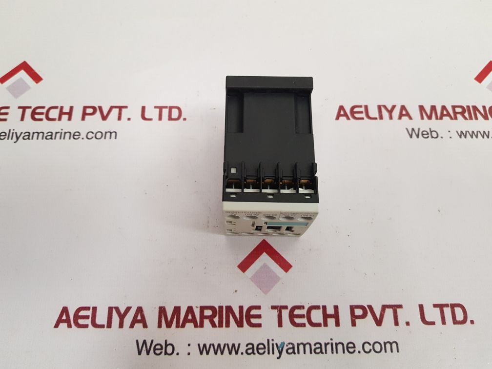 Siemens 3RH1131-1AP00 Auxiliary Contactor 230V AC 50/60Hz 3S 1Ö