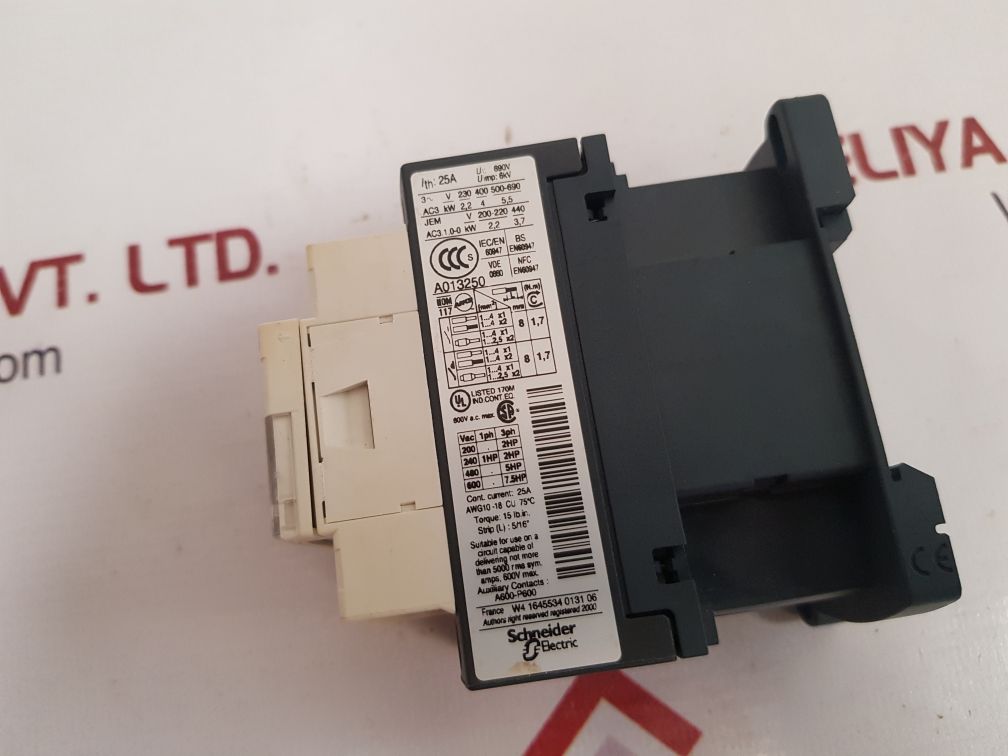 Telemecanique/Schneider Lc1D09R7 Contactor New
