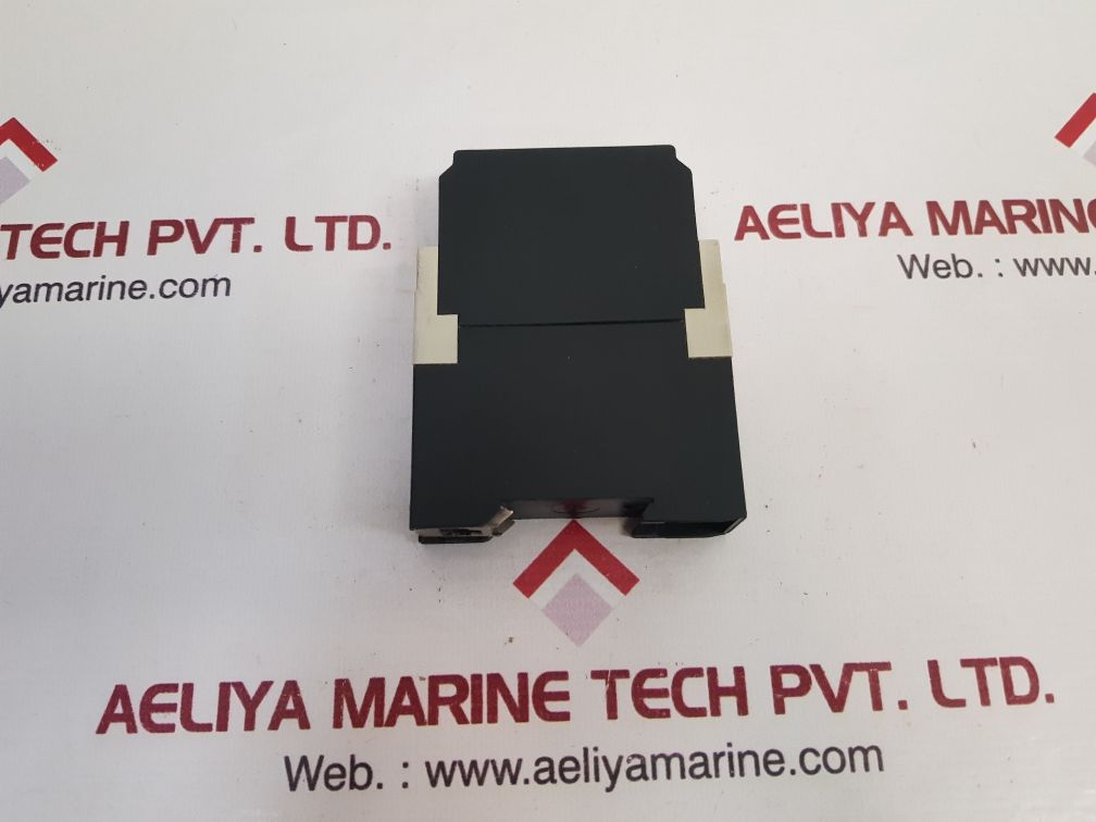 Telemecanique re4 my13mw time delay relay used
