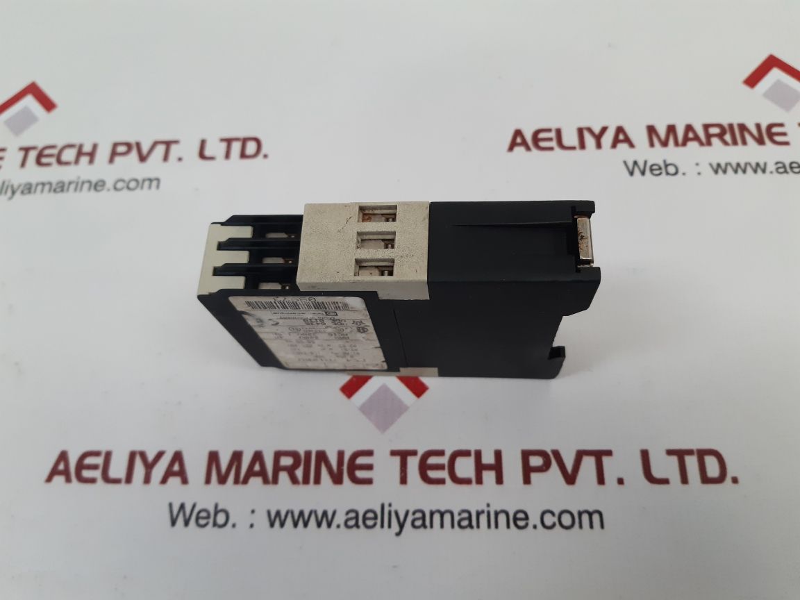 Telemecanique Re4 Ya12Bu Time Delay Relay
