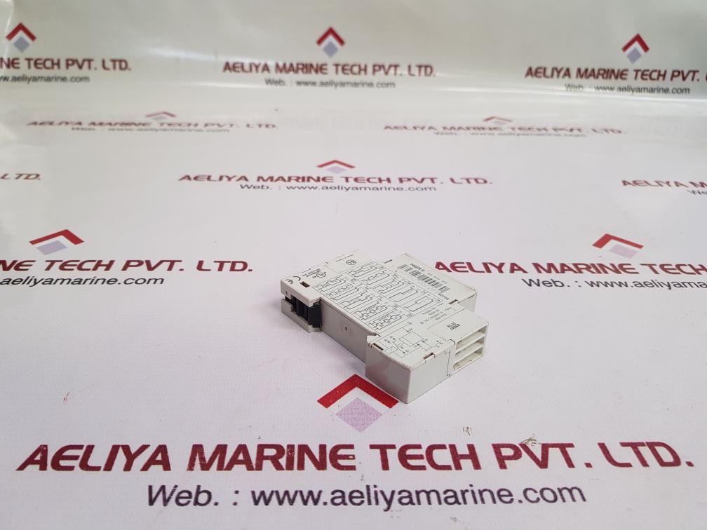 Crouzet Mur3 Time Delay Relay 88 826 103
