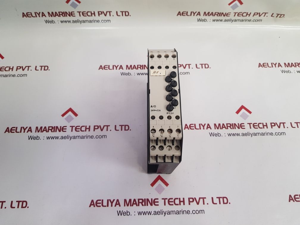 Siemens 6Es5 410-7Aa11 Output Module Used