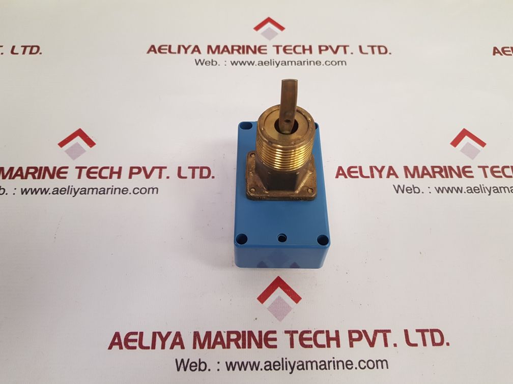 Johnson F61Sb-9100 Flow Control Switch