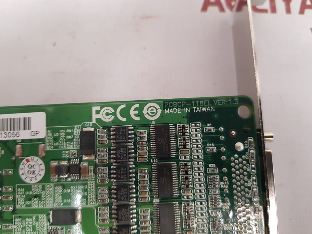 Moxa cp-118el rs-232/422/485 serial board

