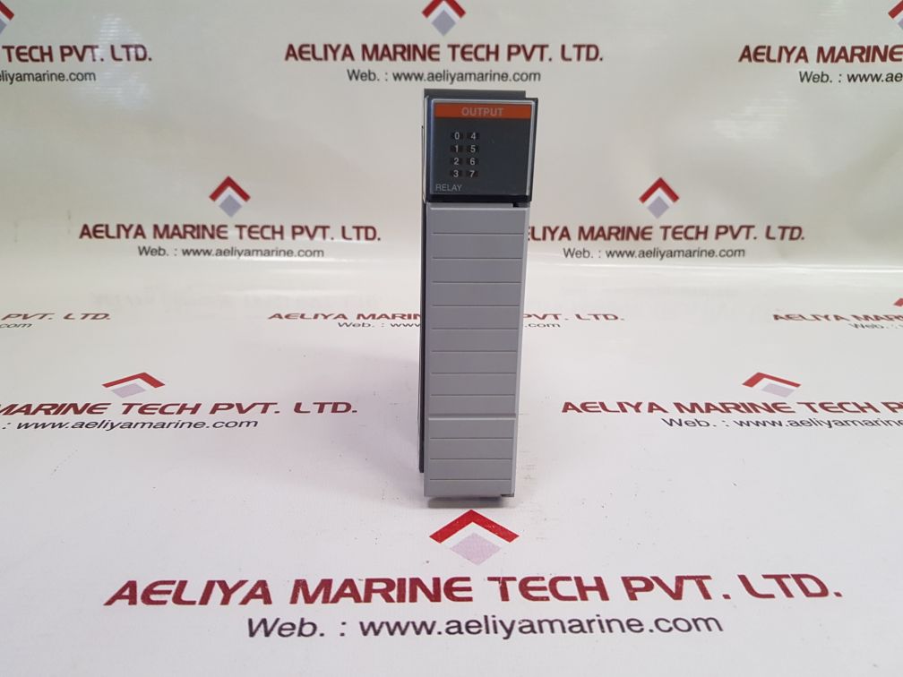 Allen-bradley 1746-ow8 Ser.A Slc500 Output Module
