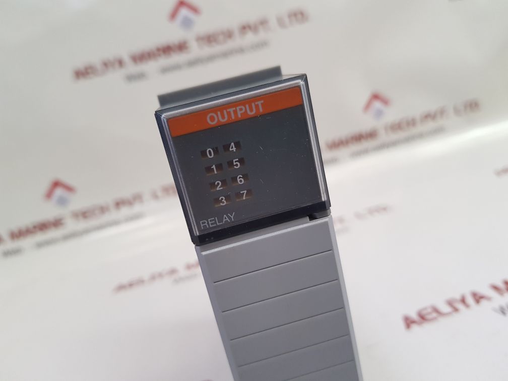 Allen-bradley 1746-ow8 Ser.A Slc500 Output Module
