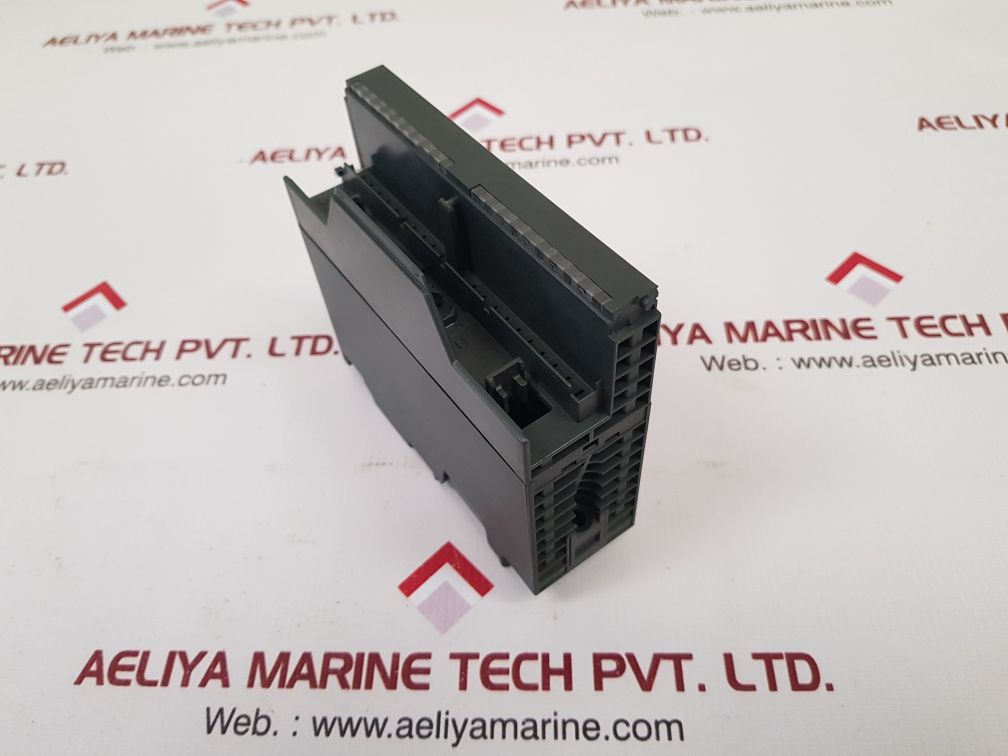 Siemens 6Es7 370-0Aa01-0Aa0 Module E-stand: 4