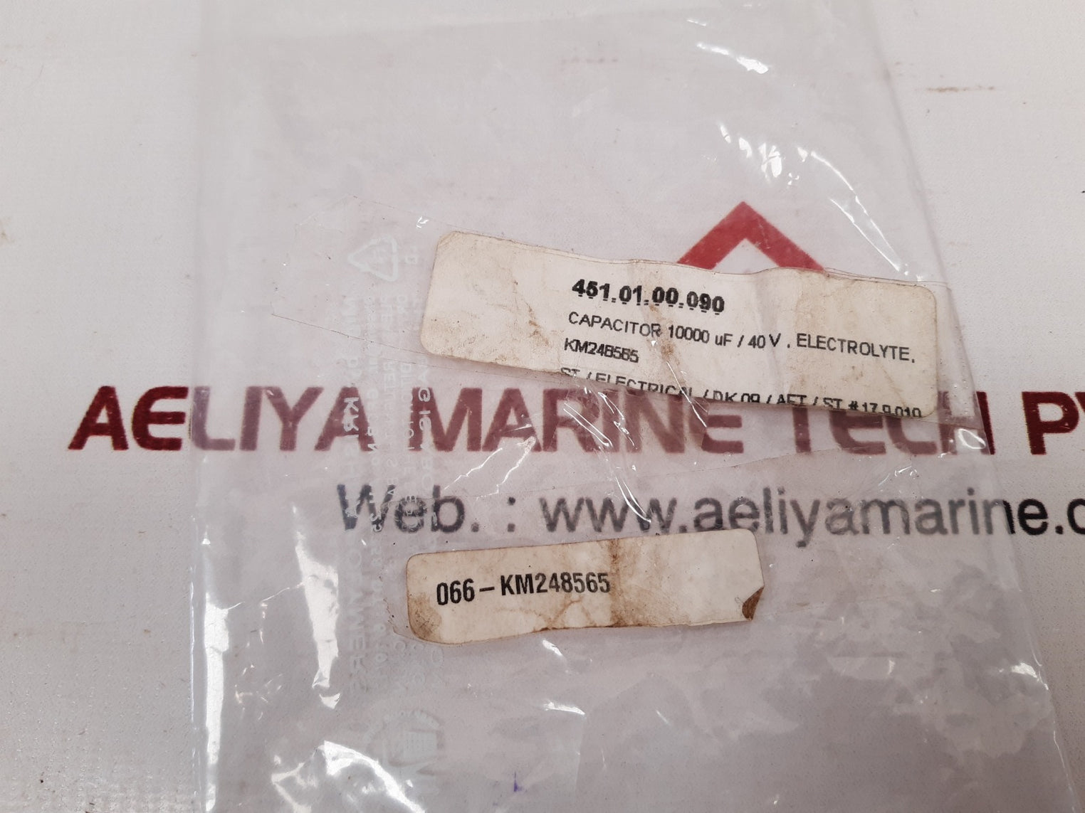 Bhc Alt23A103Cb040 Capacitor
