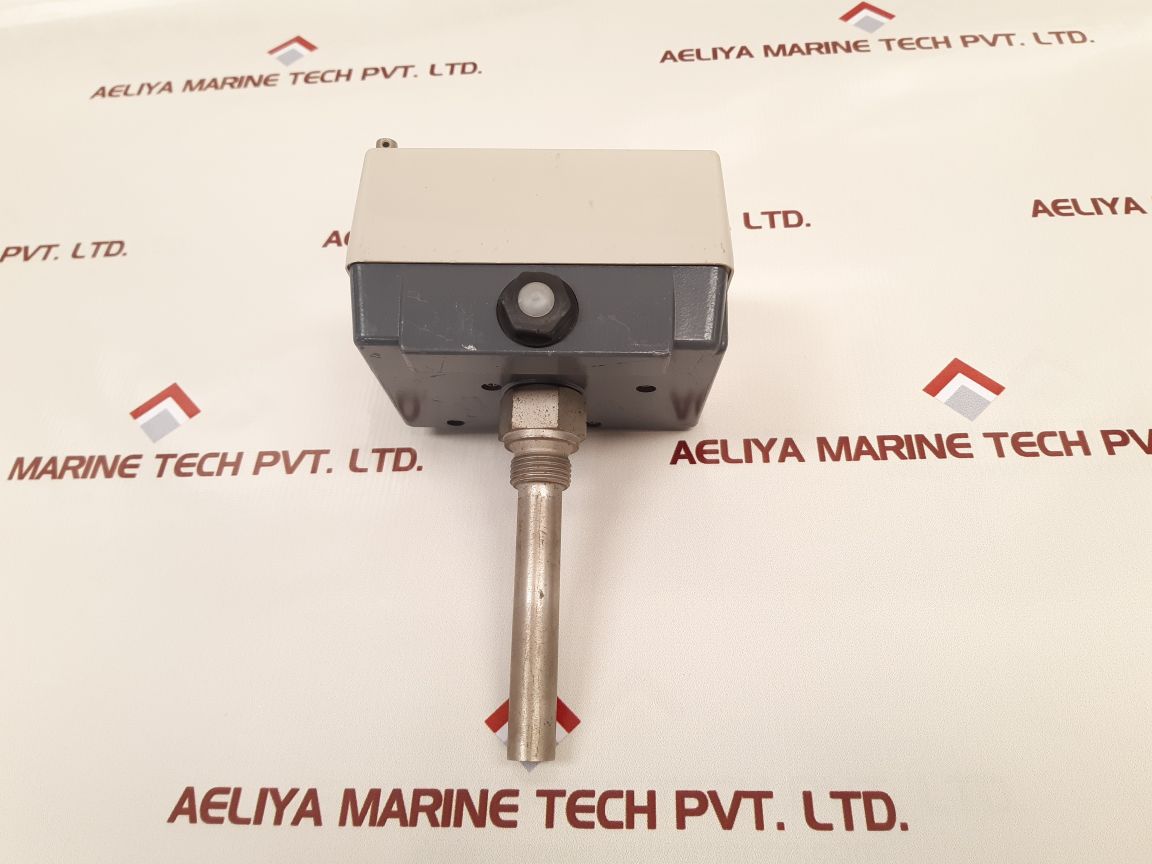 Jumo Ath-22 Thermostat Ip54 Used
