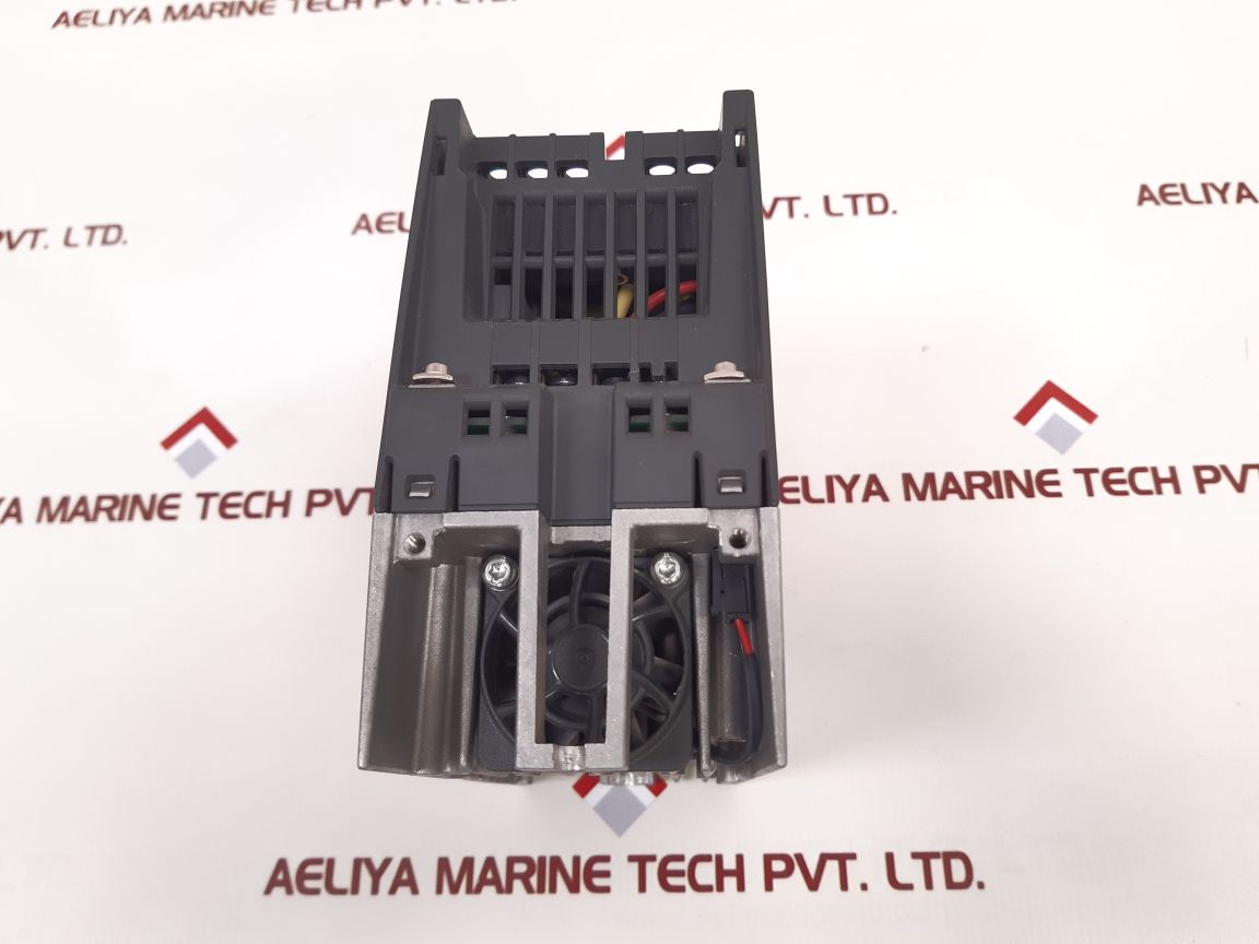 Siemens 6Sl3210-1Se14-1Ua0 Power Module Pm340
