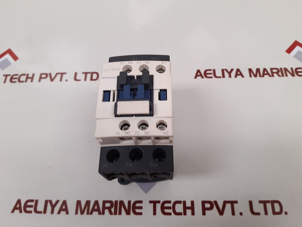 Telemecanique/Schneider Lc1D32 Contactor
