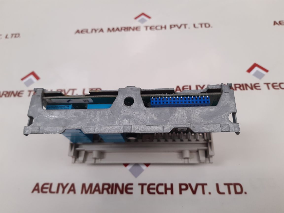 Schneider Tsxdmz28Dr Plc I/O Module Pv:02 Rl:02
