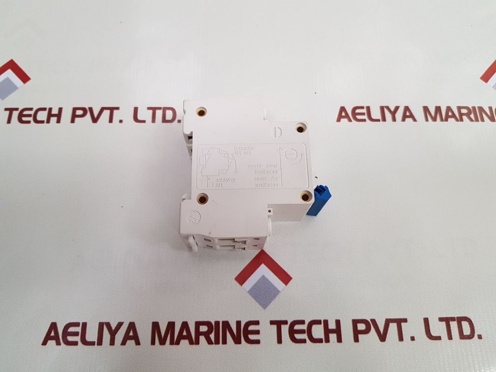 Dz47-63 B16 Circuit Breaker

