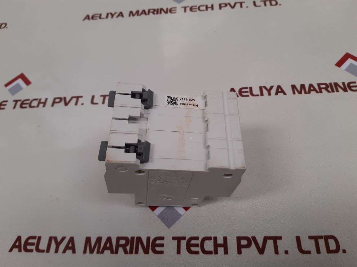 People Dz47-63 Circuit Breaker 6000A
