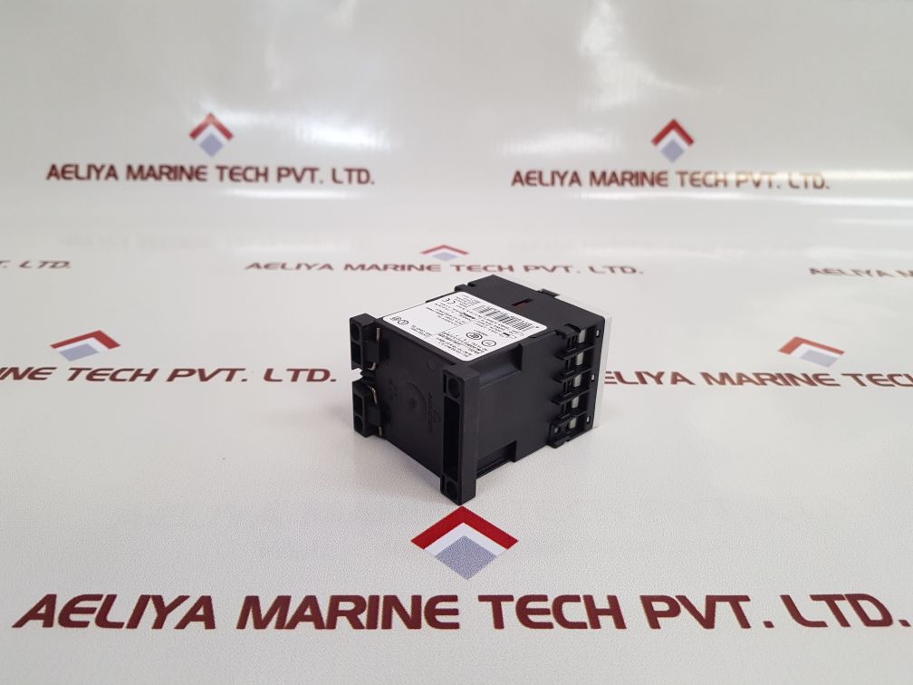 Siemens Sirius 3Rh1131-1Bb40 Auxiliary Contactor 10A 600V Ac
