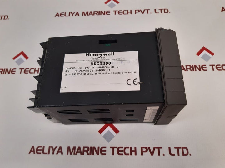 Honeywell Udc3300 Universal Digital Controller Dc330B-ee-000-22-000000-20-0
