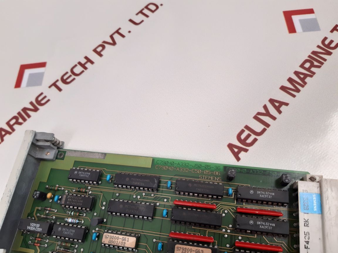 Siemens 6Es5324-3Ur11 Interface Module
