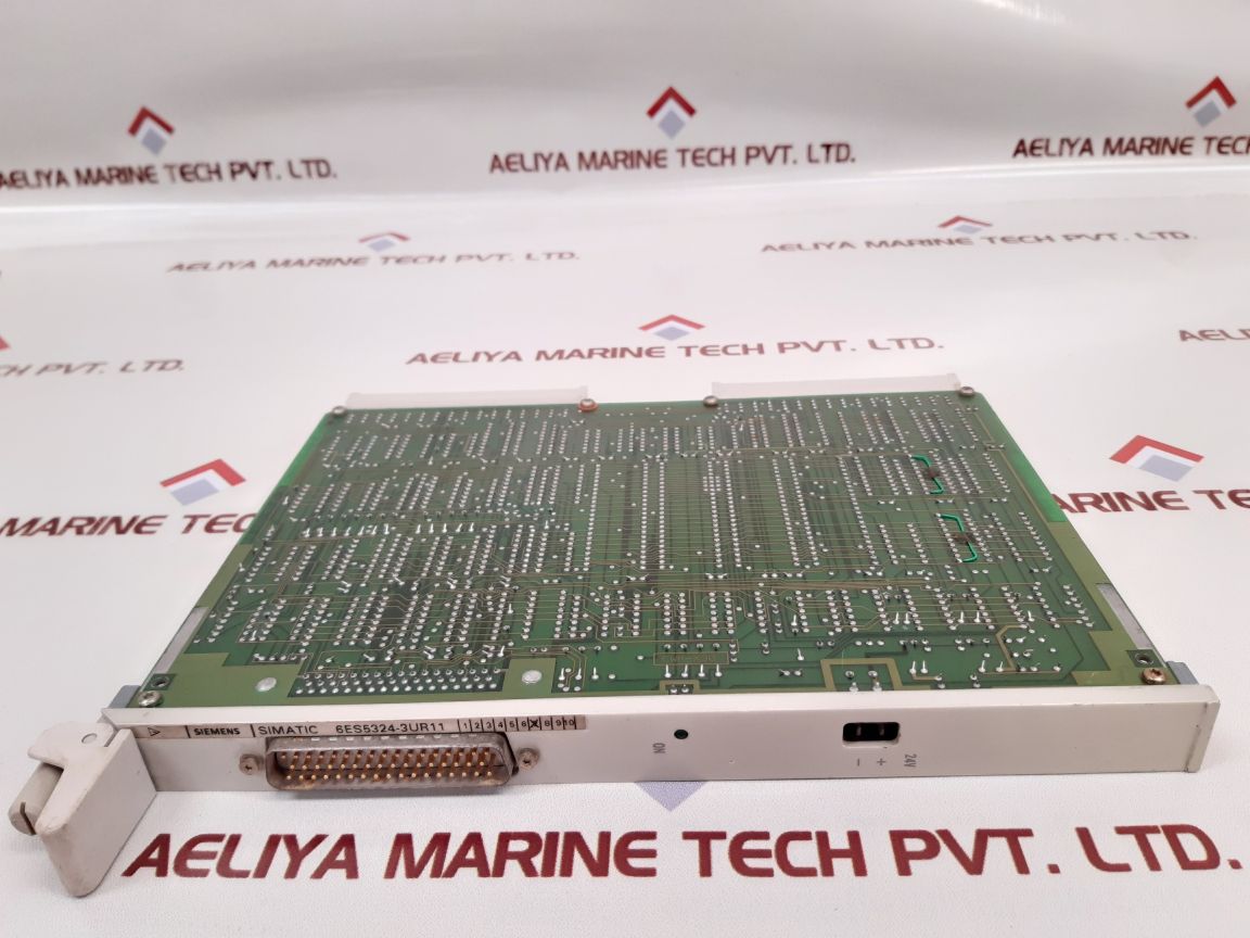 Siemens 6Es5324-3Ur11 Interface Module
