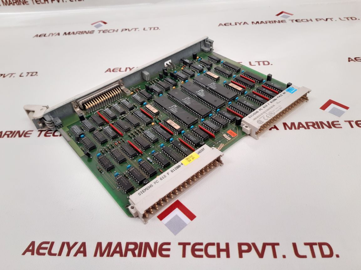 Siemens 6Es5324-3Ur11 Interface Module
