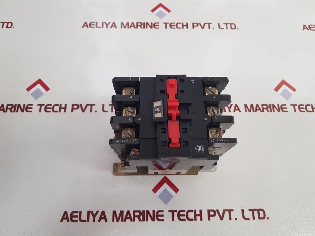 Telemecanique Lc1-d633 Contactor With Lx6-d401106 Coil
