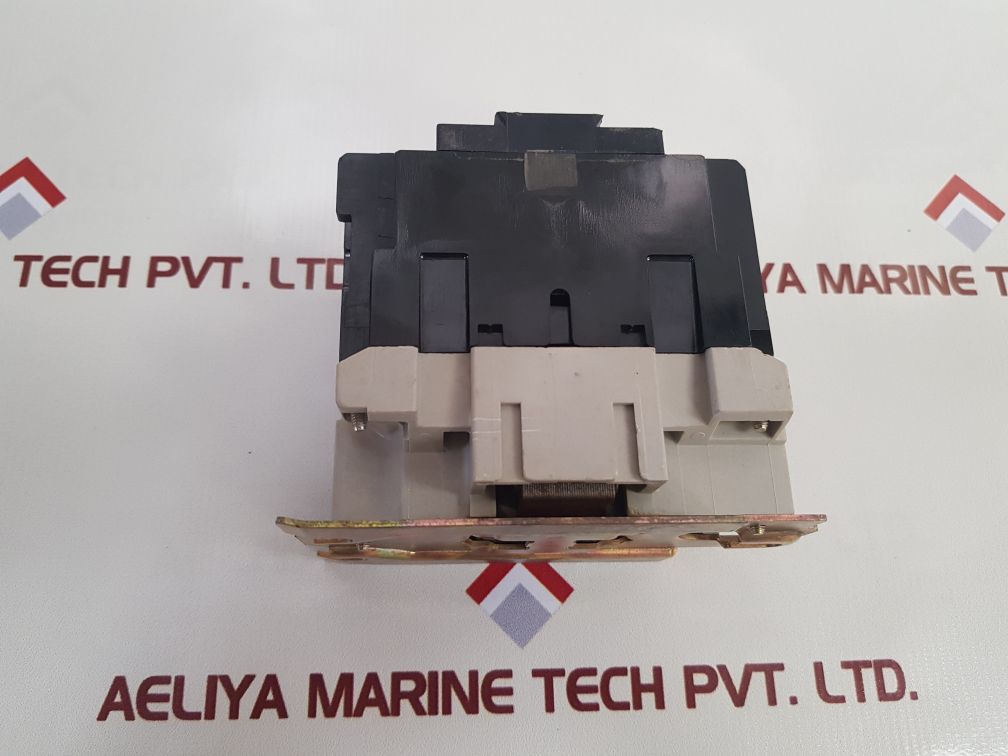 Telemecanique Lc1-d633 Contactor With Lx6-d401106 Coil
