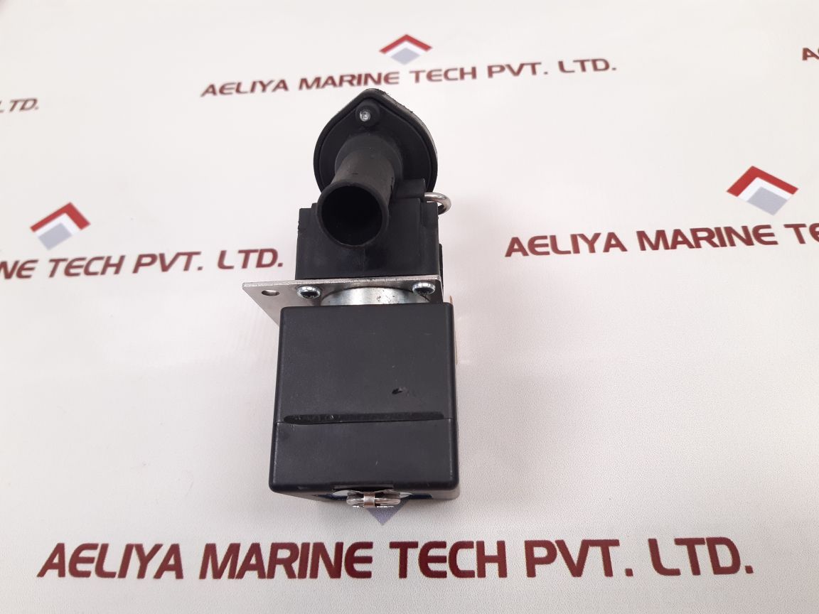 Hobart 323592-1 Drain Solenoid Valve
