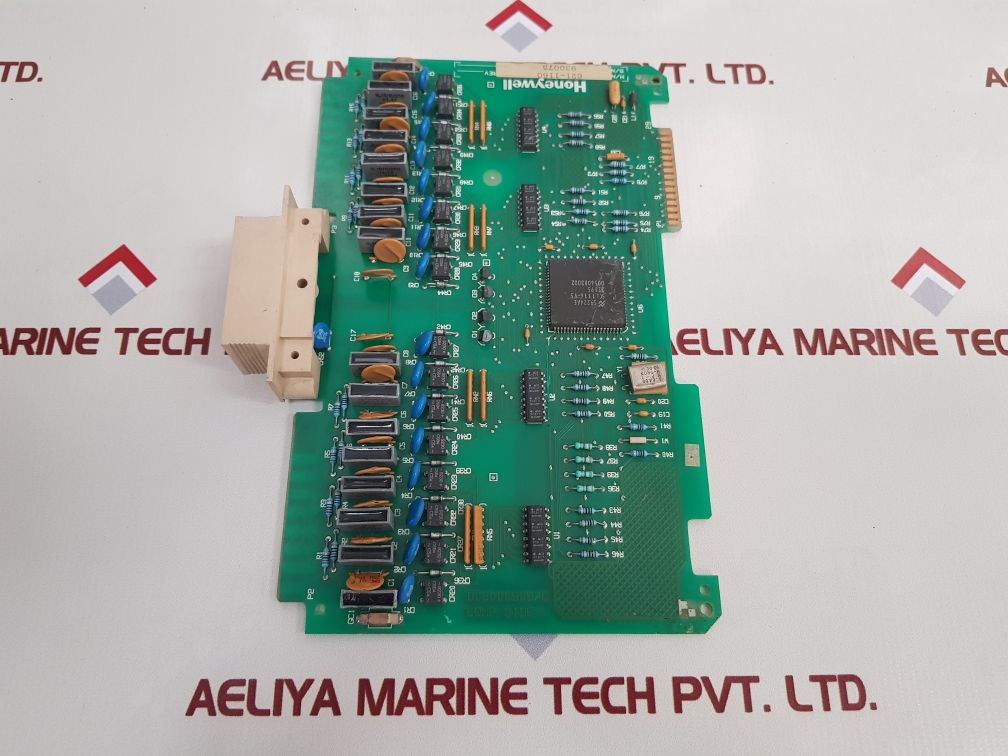 Honeywell 621-1160 Input Module D030009097C 115 Vac
