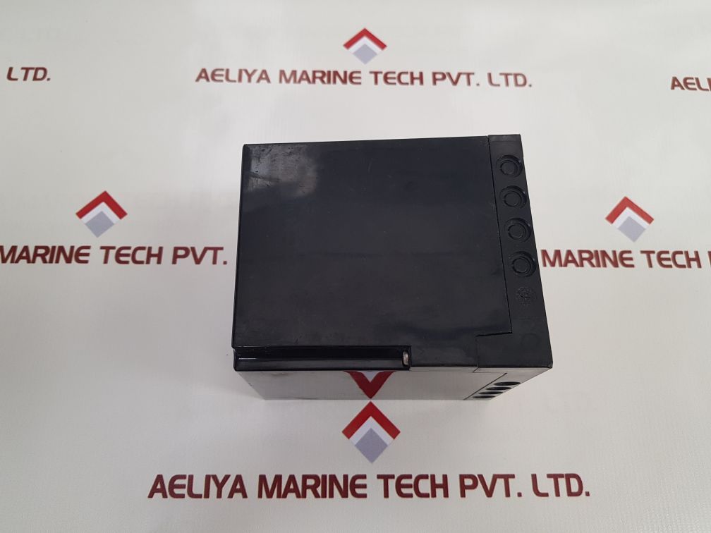 Siemens Lal2.25-110V Oil Burner Control
