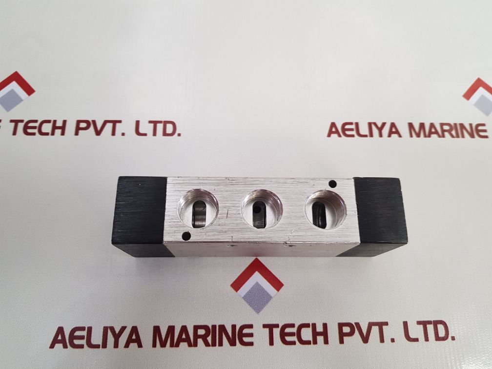 Sns Pneumatic 4A410-15 Solenoid Valve
