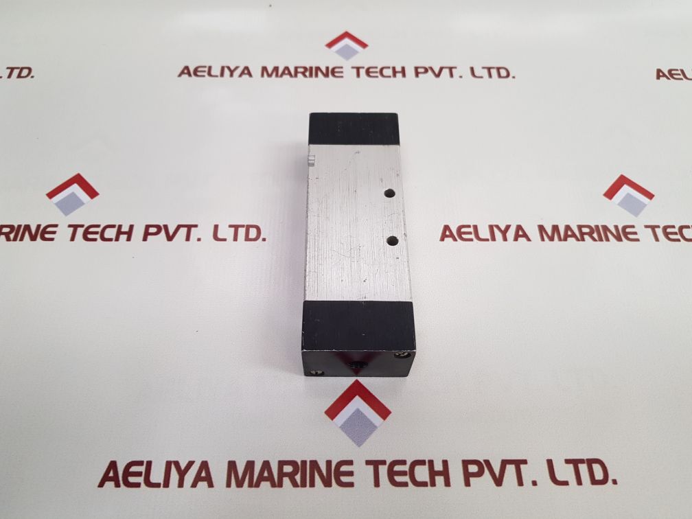 Sns Pneumatic 4A410-15 Solenoid Valve
