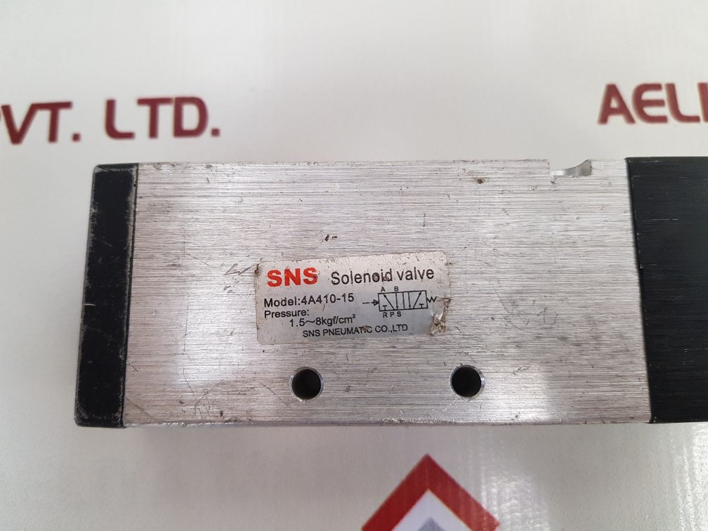 Sns Pneumatic 4A410-15 Solenoid Valve Used
