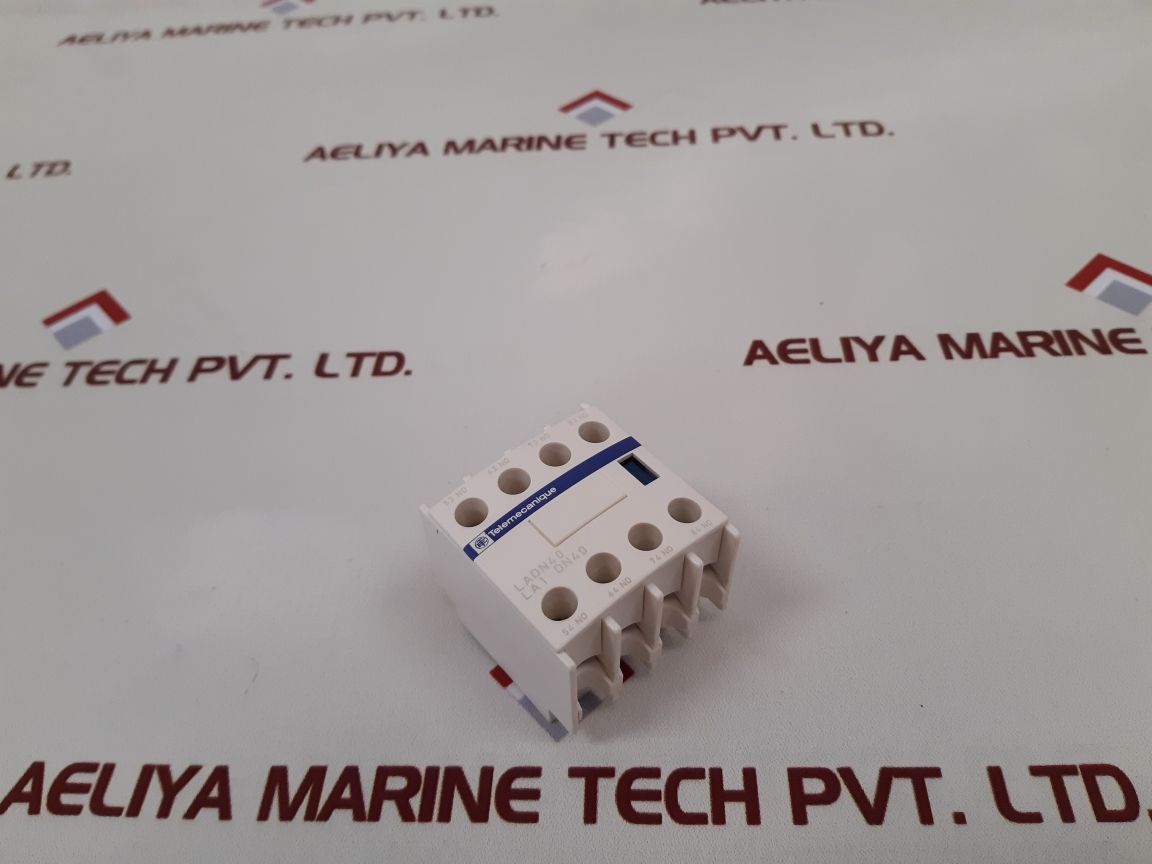 Telemecanique/Schneider Electric Ladn40 Auxiliary Contact Block New
