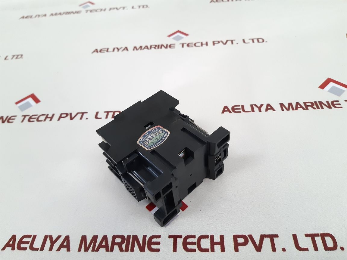 Hyundai Hmx 22 Control Relay Used
