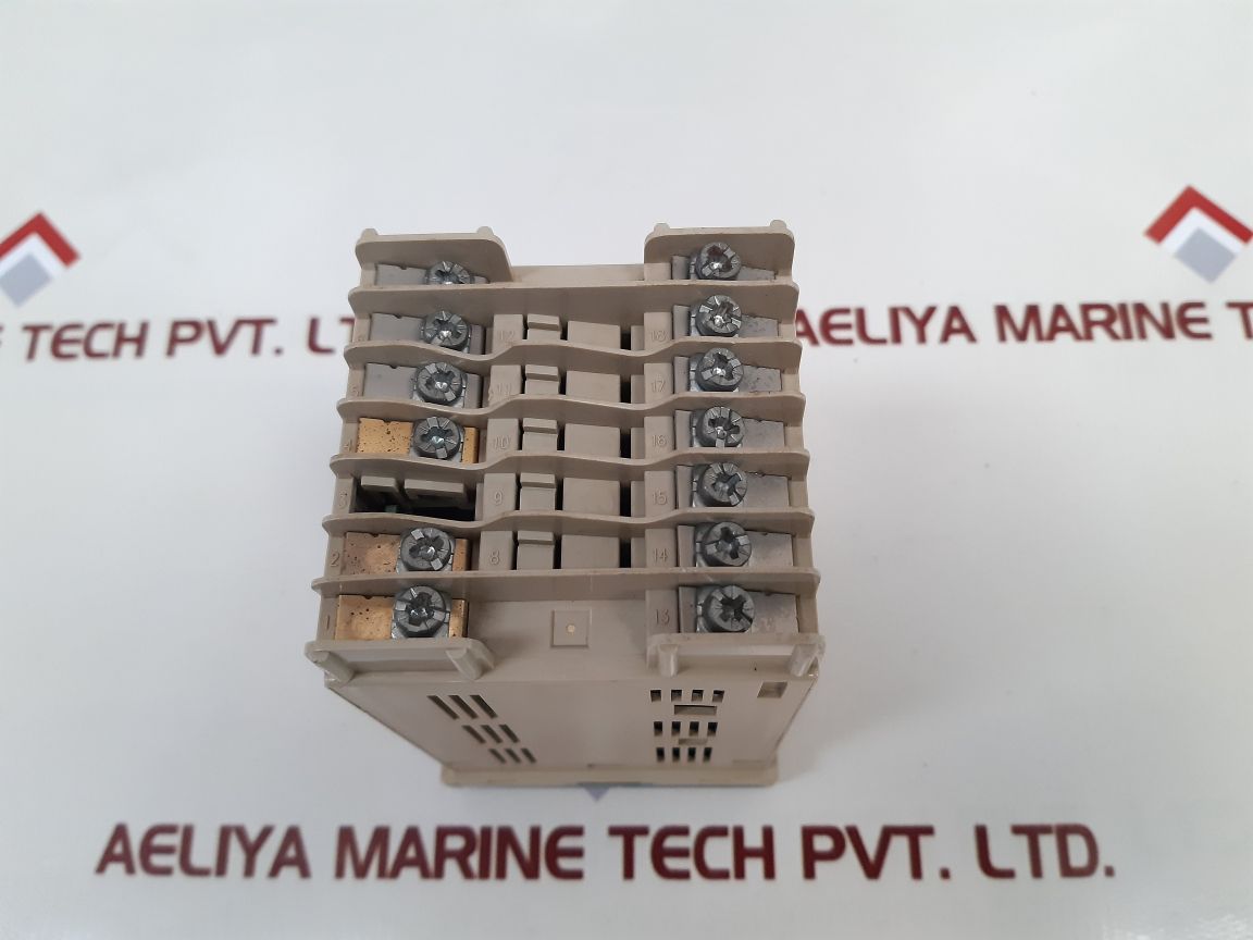 Hanyoung Nux Dx7_Pmwnr Digital Temperature Controller
