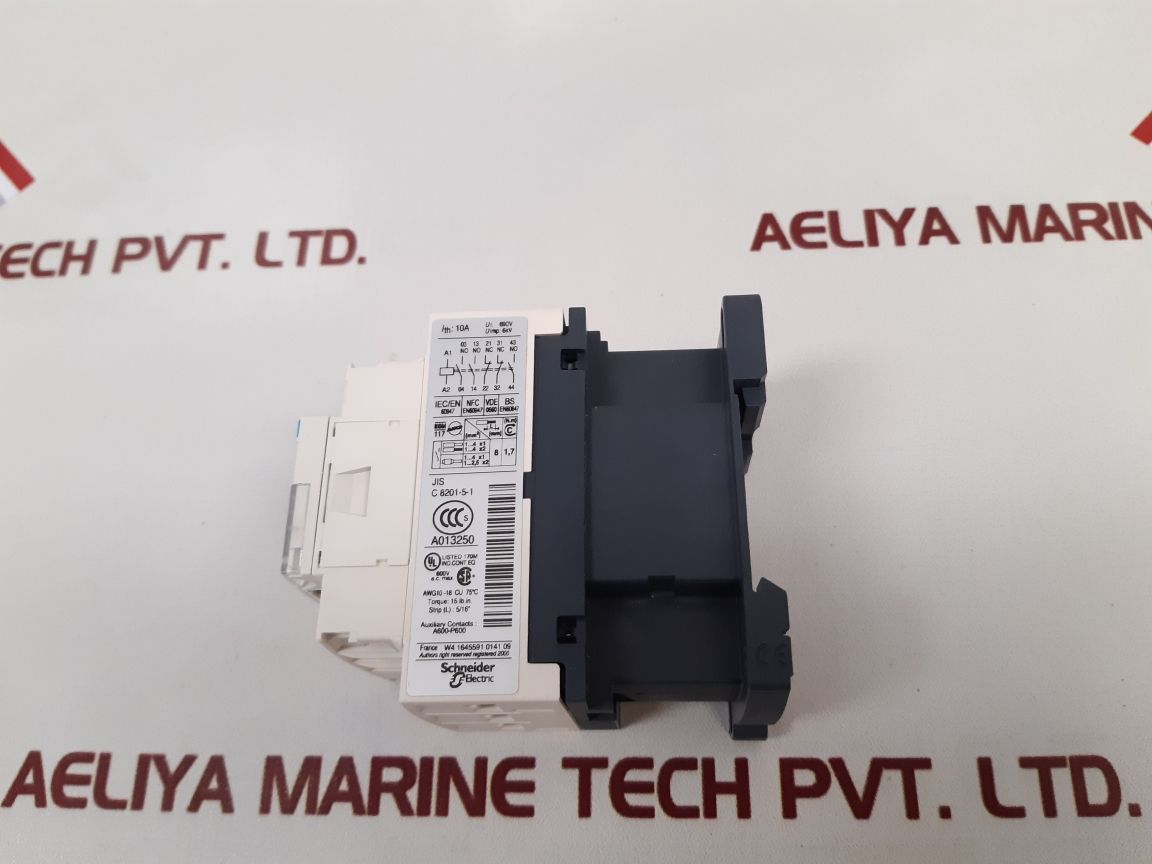 Telemecanique Cad32R7 Control Relay

