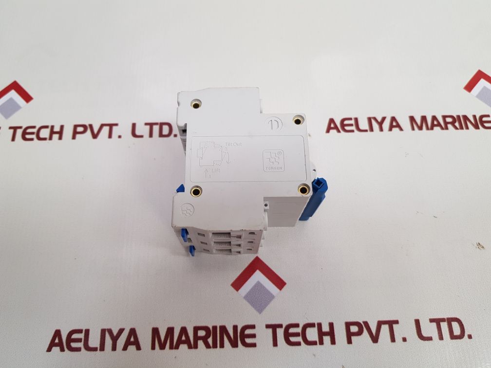 Tengen Dz47-63 C32 Circuit Breaker
