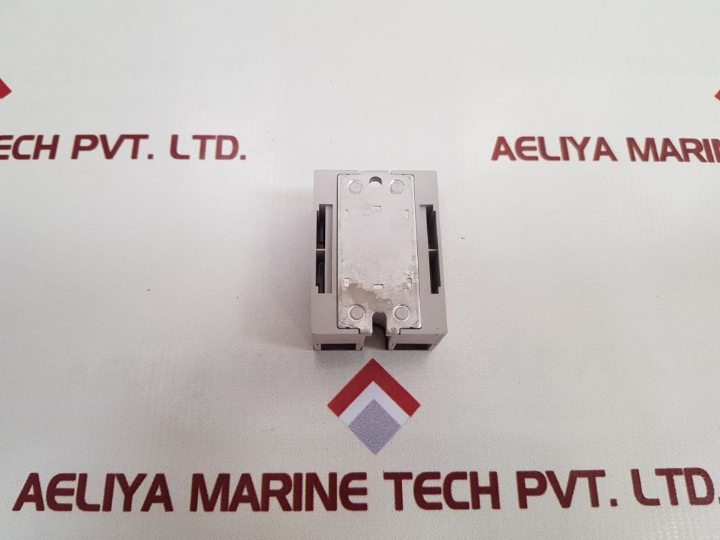 Omron G3Na-205B Solid State Relay
