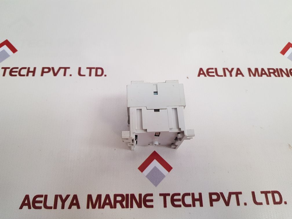Sprecher+Schuh Cs 4C-31Z Control Relay 500V~ 16A
