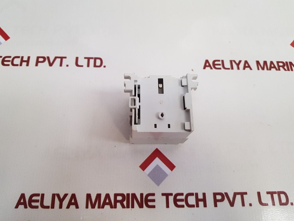 Sprecher+Schuh Cs 4C-31Z Control Relay 500V~ 16A
