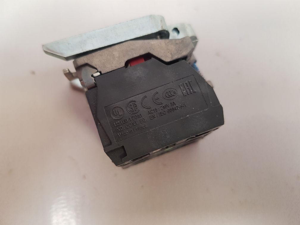 Set Of 15X Schneider Zbe-101 Contact Block A600-q600
