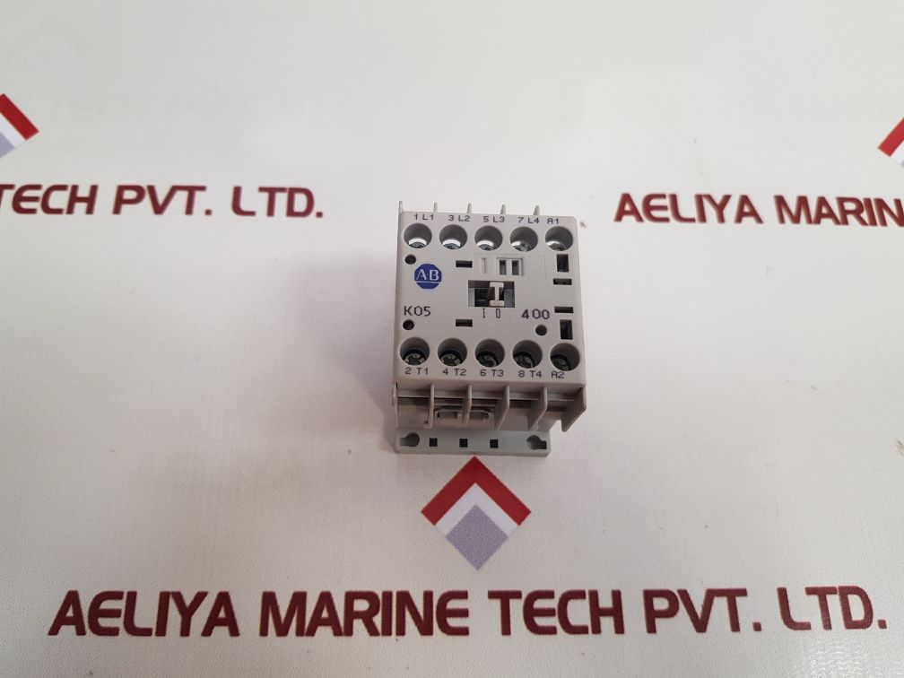 Allen-bradley 100-k05*400 Ser A Contactor
