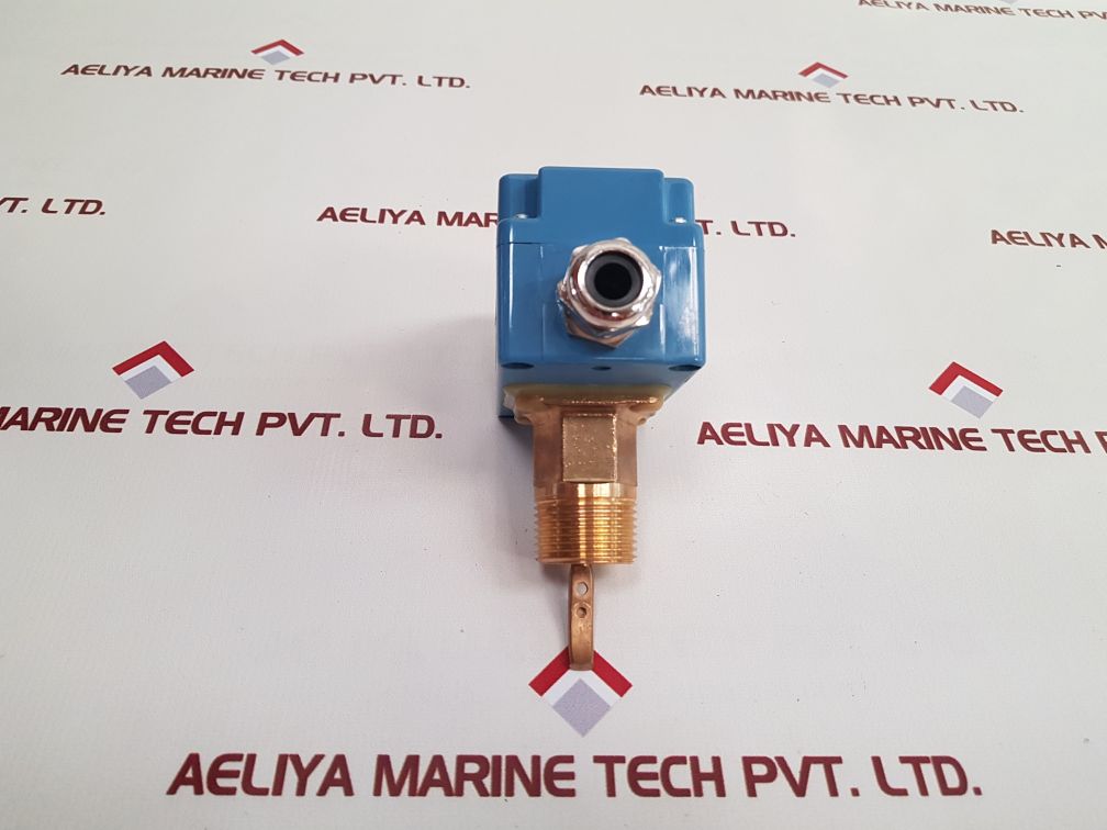 Johnson Controls F61Tb-9100 Flow Control
